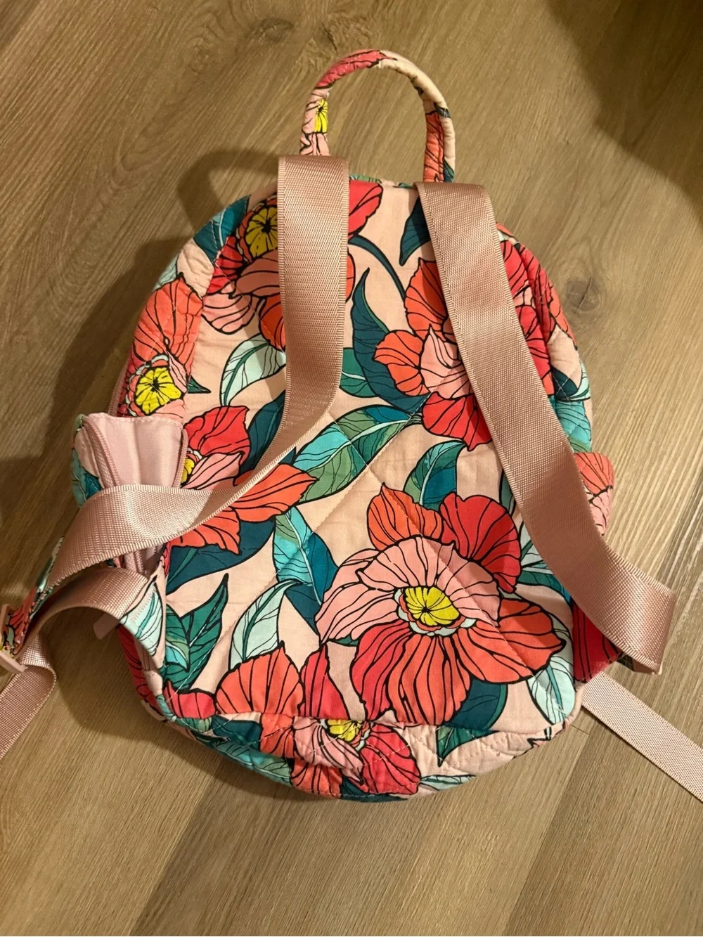 Vera Bradley compact quilted
